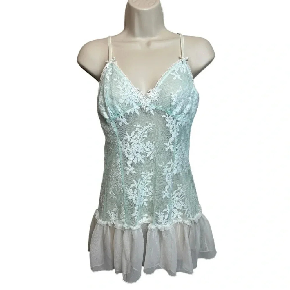 INTIMO Donatella mint‎ & white lace & ruffles babydoll nightie